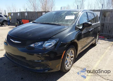 2023 Chrysler Voyager Lx из США, поврежденный, VIN 2C4RC1CG2PR511500